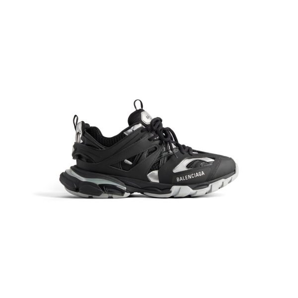 Womens Track Sneaker  in Black/silver