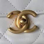 Chanel AS5011 Flap Bag Shiny Lambskin Imitation Pearls & Gold-Tone Metal White AS5011 u767d product photo 4