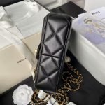 Chanel AS4861 Small Flap Bag Pearl Lambskin Faux Pearl & Gold Metal Black AS4861 u9ed1 product photo 4