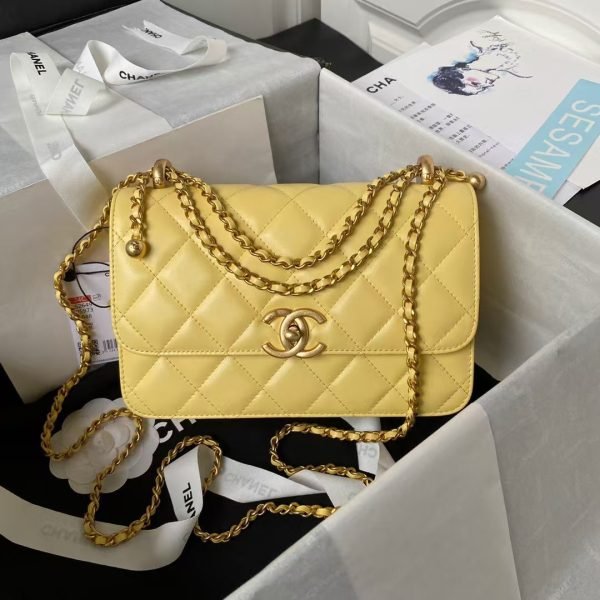 Chanel AS2649 Chain Bag With Gold Charm Small Vintage Calfskin Bag Yellow AS2649 u9ec4 product photo 1