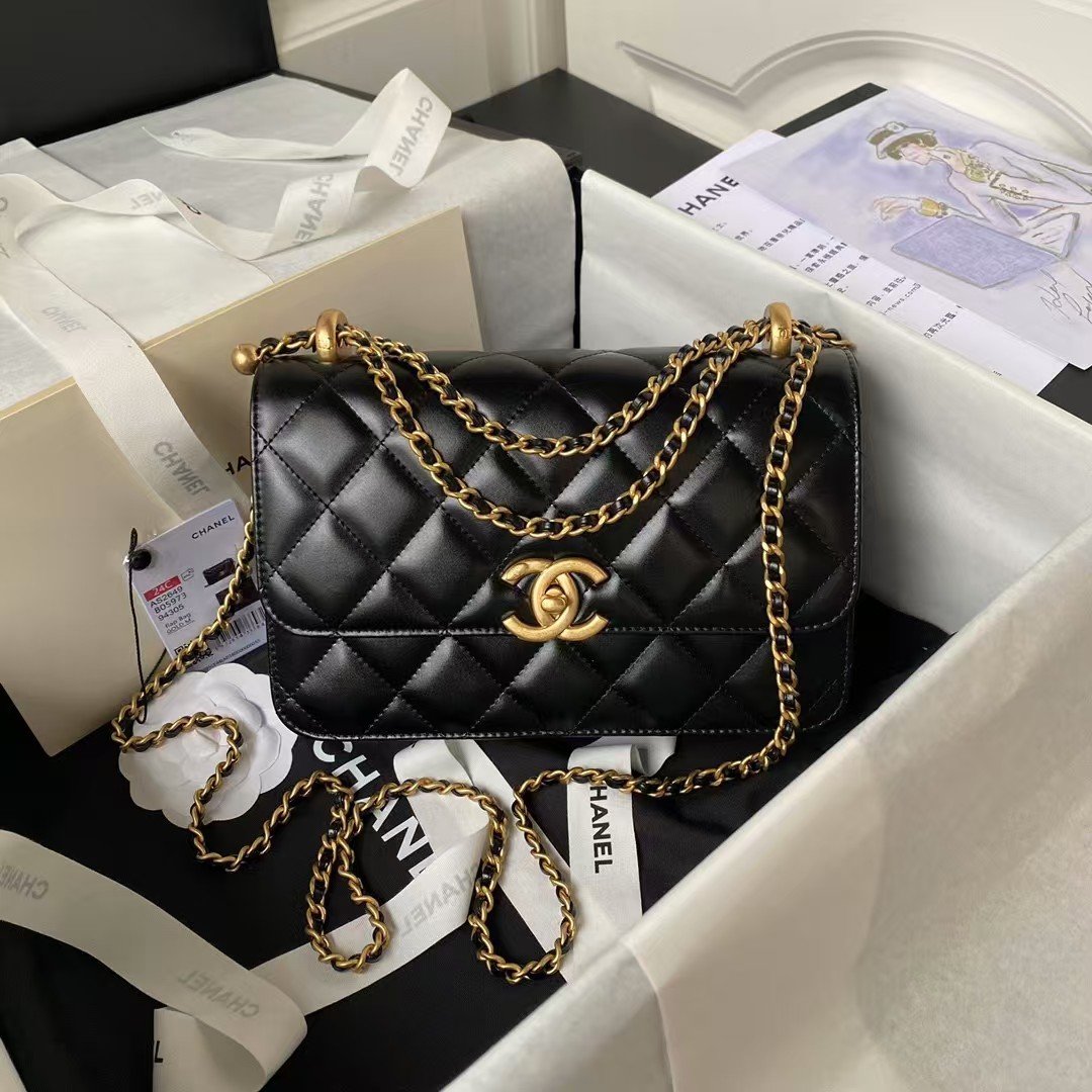 Chanel AS2649 Chain Bag With Gold Charm Small Vintage Calfskin Bag Black AS2649 u9ed1 product photo 1