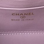 Chanel AP3804 Lambskin Cosmetic Bag With Pearl Handle Pink Purple AP3804 u7c89u7d2b product photo 8