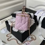 Chanel AP3804 Lambskin Cosmetic Bag With Pearl Handle Pink Purple AP3804 u7c89u7d2b product photo 6