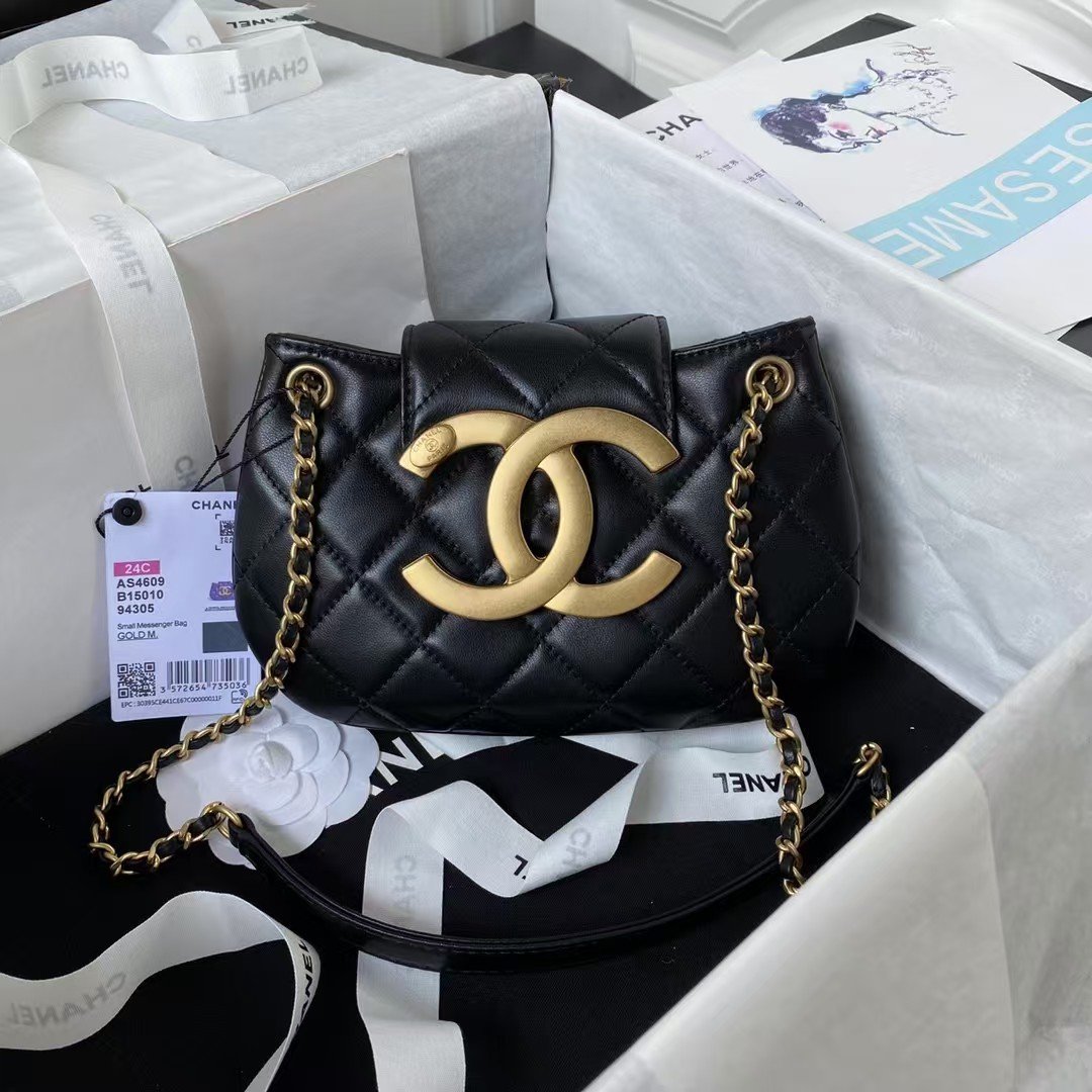 Chanel 24C Vintage Logo Small Quilted Lambskin Shoulder Bag AS4609 Black AS4609 u9ed1u8272 product photo 1