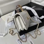 Chanel 24P AP3803 Shiny Crinkled Lambskin Chain Clutch Pearl Handle White AP3804 u767du8272 product photo 5