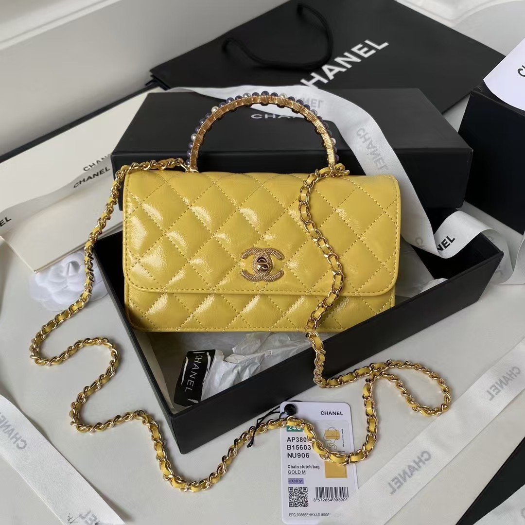 Chanel 24P AP3803 Shiny Crinkled Lambskin Chain Clutch Pearl Handle Yellow AP3804 u9ec4u8272 product photo 1