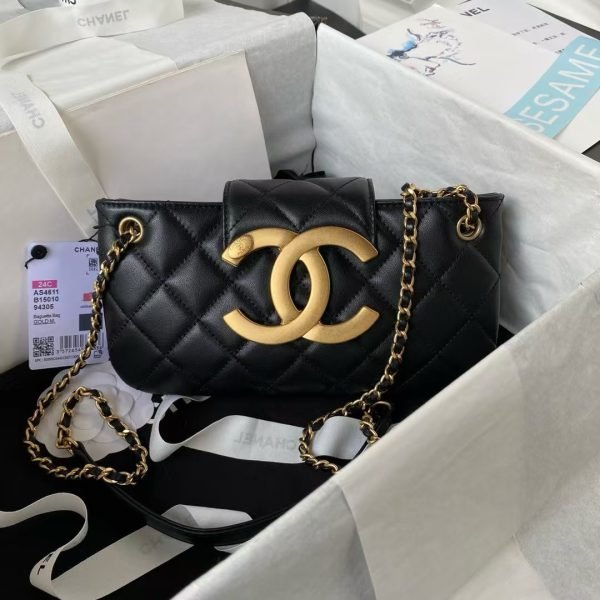 Chanel 24C AS4611 Vintage Logo Lambskin Rectangular Shoulder Bag Black AS4611 u9ed1u8272 product photo 1