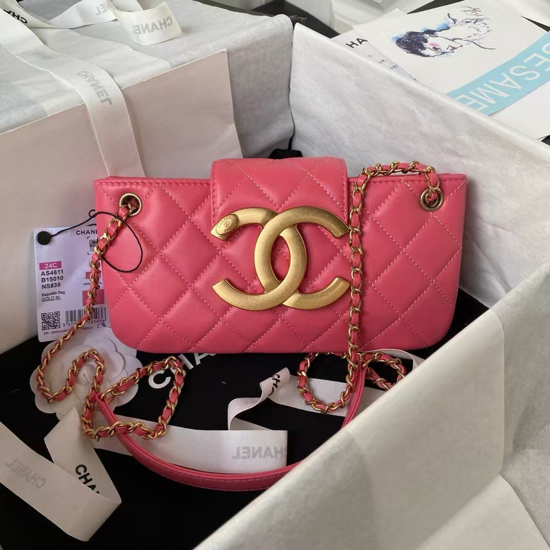 Chanel 24C AS4611 Vintage Logo Lambskin Rectangular Shoulder Bag Fuchsia AS4611 u7d2bu7ea2u8 product photo 1