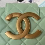 Chanel 24C AS4611 Vintage Logo Lambskin Rectangular Shoulder Bag Green AS4611 u7effu8272 product photo 4