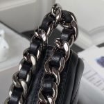Chanel 24C AS4638 19 Hobo Bag Black Lambskin Mixed Metal Hardware AS4638 u9ed1u8272 product photo 5