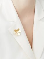 Frivole Clip Pendant, Very Large Model VCARP2DW00 product photo 6