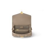 Louis Vuitton Pochette Métis East West M23081 product photo 3