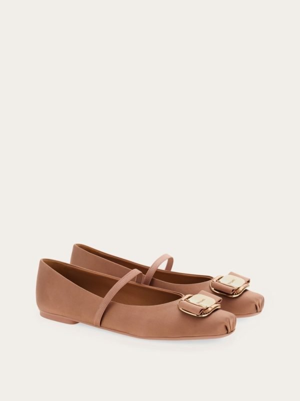 New Vara Plate Ballet Flat 01I682 775093 product photo 1