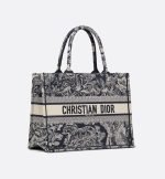 Dior Medium Dior Book Tote 36 Cm M1296ZRGO_M35I product photo 1