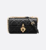 Dior Miss Daisy Mini Bag S3300UNMU_M900 product photo 1
