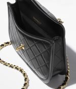 Chanel Messenger Bag AS4845 B16235 94305 product photo 3