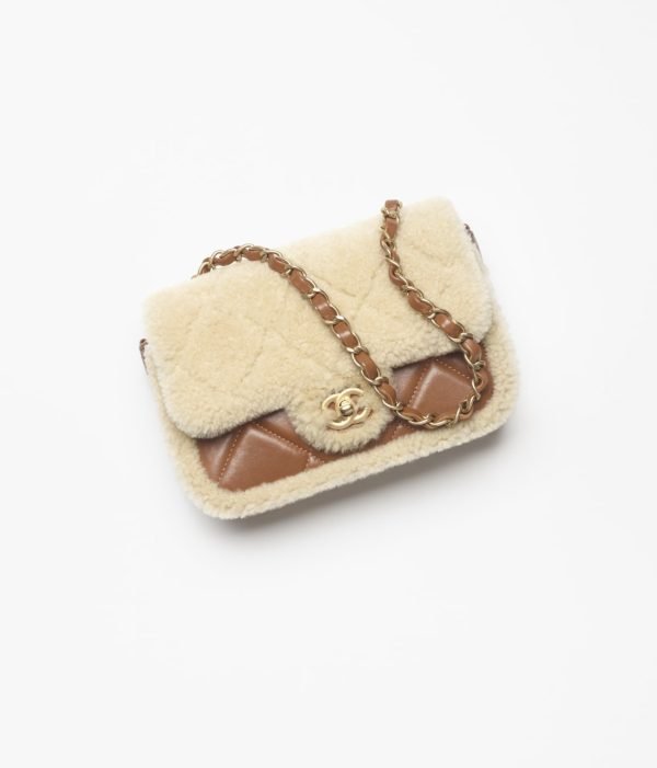 CHANEL MINI FLAP BAG