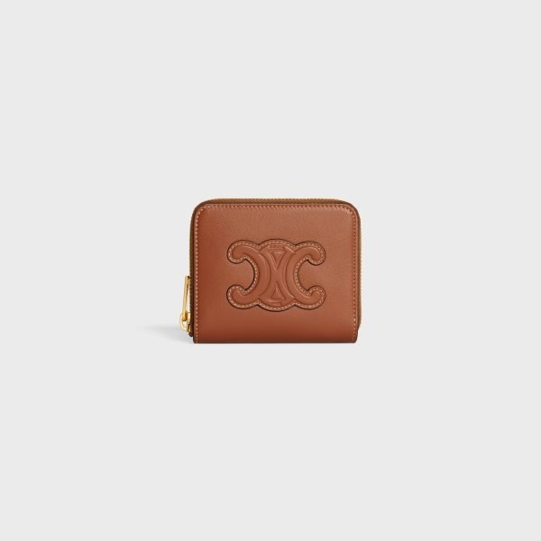 Compact Zipped Wallet Cuir Triomphe In Smooth Calfskin Tan 10K533DR8.04LU product photo 1
