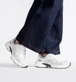 Dior Vibe Sneaker KCK415OFK_S19W product photo 8
