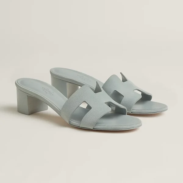 Oasis sandal
