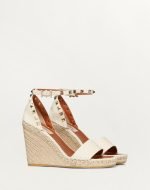 Double Rockstud Grainy Calfskin Wedge Sandal 105 MM 1W2S0090VTO_L13 product photo 1