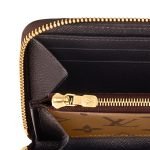 Louis Vuitton Clémence Wallet Gold Monogram - Louis Vuitton Wallet or Card Holder interior detail