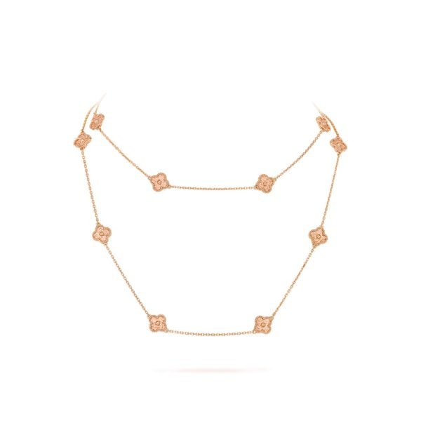Sweet Alhambra long necklace, 16 motifs