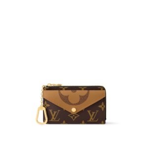 Louis Vuitton Card Holder Recto Verso Gold Monogram - Louis Vuitton Wallet or Card Holder front view