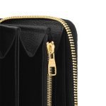 Louis Vuitton Zippy Wallet Black Monogram - Louis Vuitton Wallet or Card Holder hardware detail