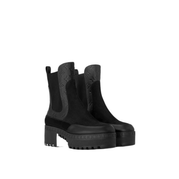 Laureate Platform Chelsea Boot