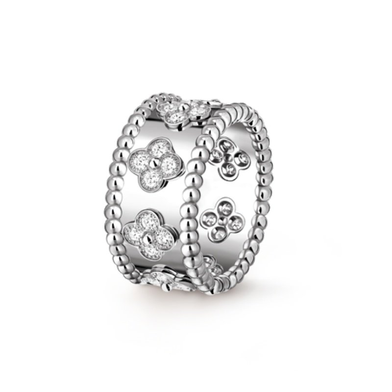 Perlee Clovers Ring, Small Model VCARO9ND00 product photo 3