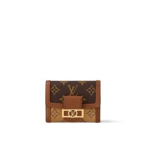 Louis Vuitton Dauphine Compact Wallet Red Monogram - Louis Vuitton Wallet or Card Holder front view