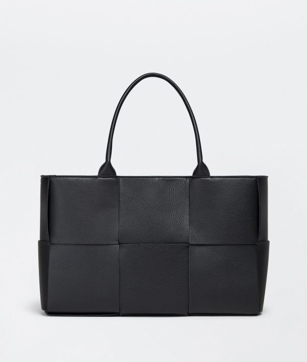Bottega Veneta Medium Arco Tote Bag