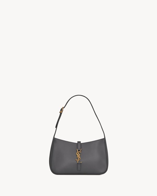 Ysl Le 5 À 7 In Smooth Leather 6572282R20W1112 product photo 1