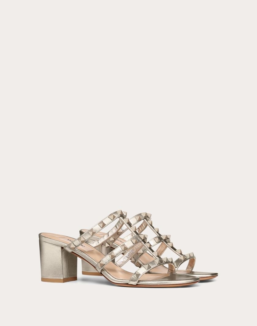 ROCKSTUD METALLIC CALFSKIN LEATHER SLIDE SANDAL 60 MM product photo 1