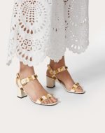 Roman Stud Calfskin Sandal 60 MM 5W2S0CR2ZWM_I16 product photo 2