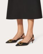 VLOGO SIGNATURE CALFSKIN SLINGBACK PUMP 40MM / 1.6 IN. product photo 5