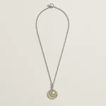 Medaille Op’h Necklace, Small Model H982313FPD2 product photo 2