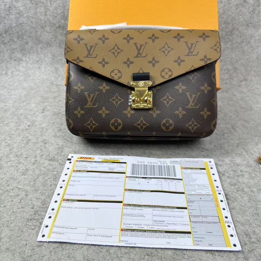 Louis Vuitton Pochette Métis M44876 QC